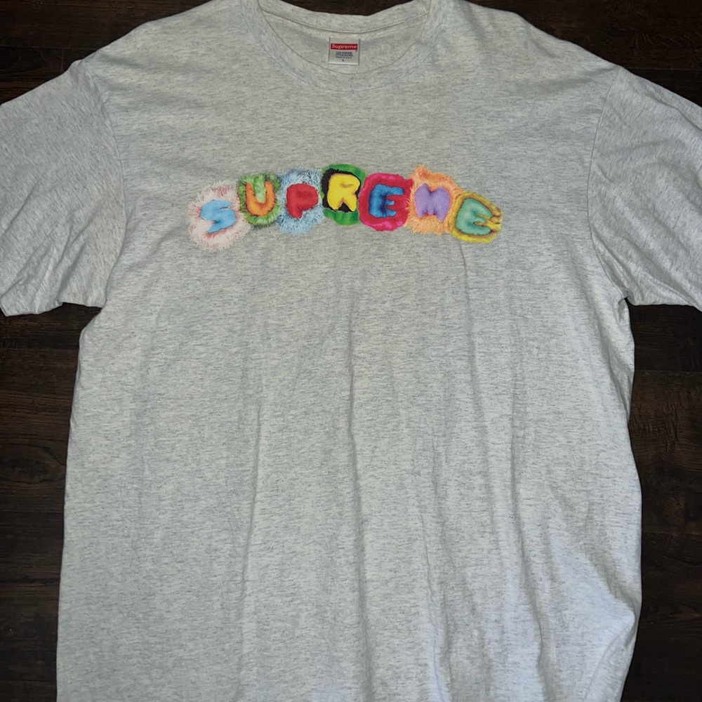 Supreme Pillows Tee, ash grey
SIZE L